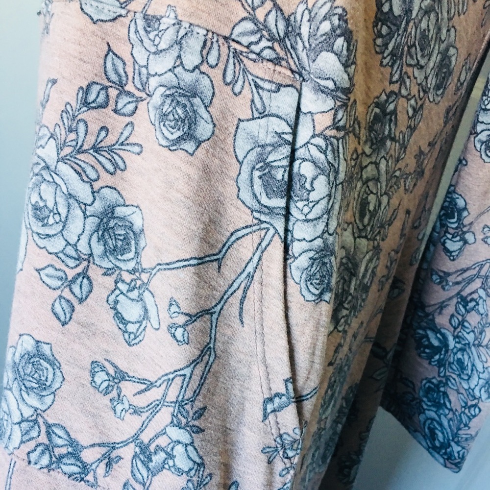 Blush Gray Floral High-Low Maxi Tunic Lounge Top - Picture 8 of 8